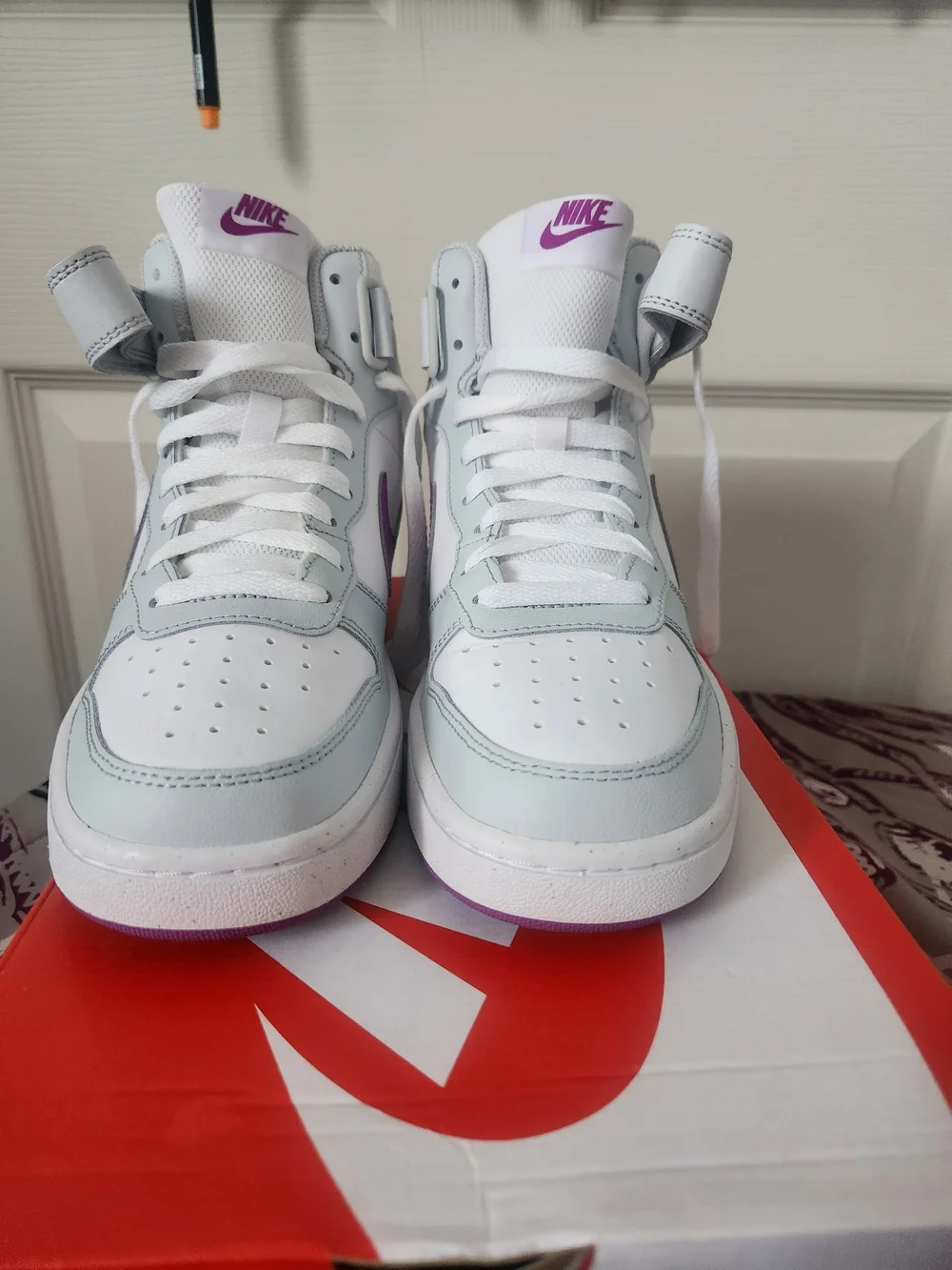 Nike Youth High-Top Sneakers White with Purple Accents